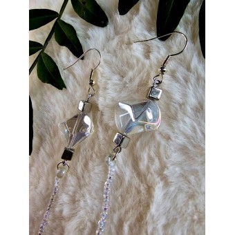 Big crystal white tassel