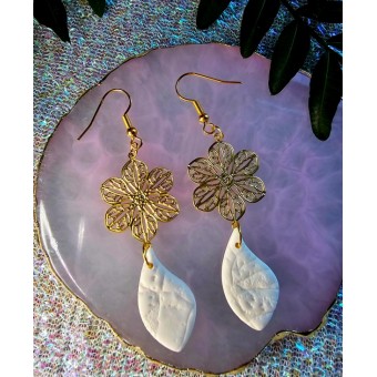 White-Gold FlowersDrop Earrings